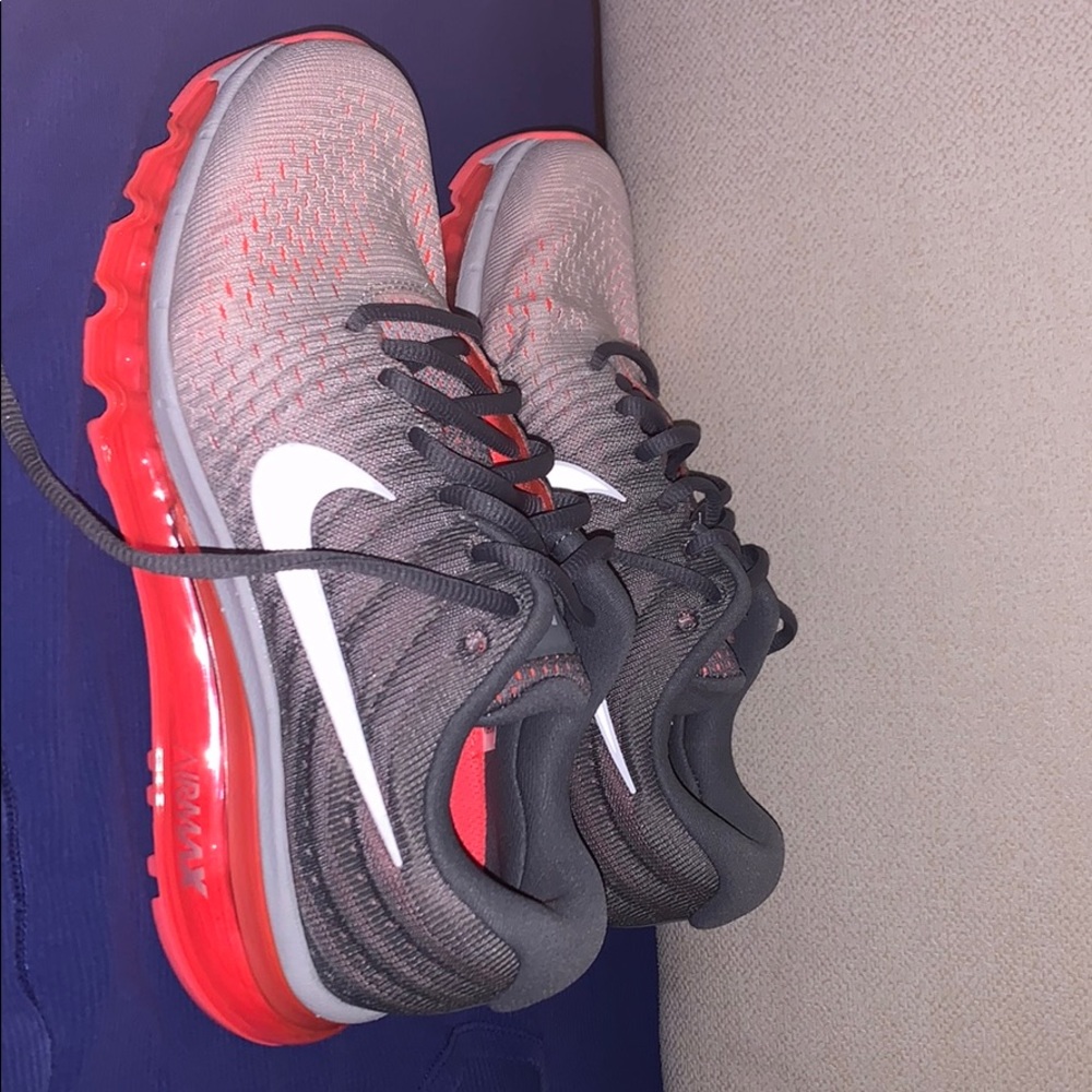 Nike Air Max 2017 Pure Platinum Hot Lava (W) 7.5